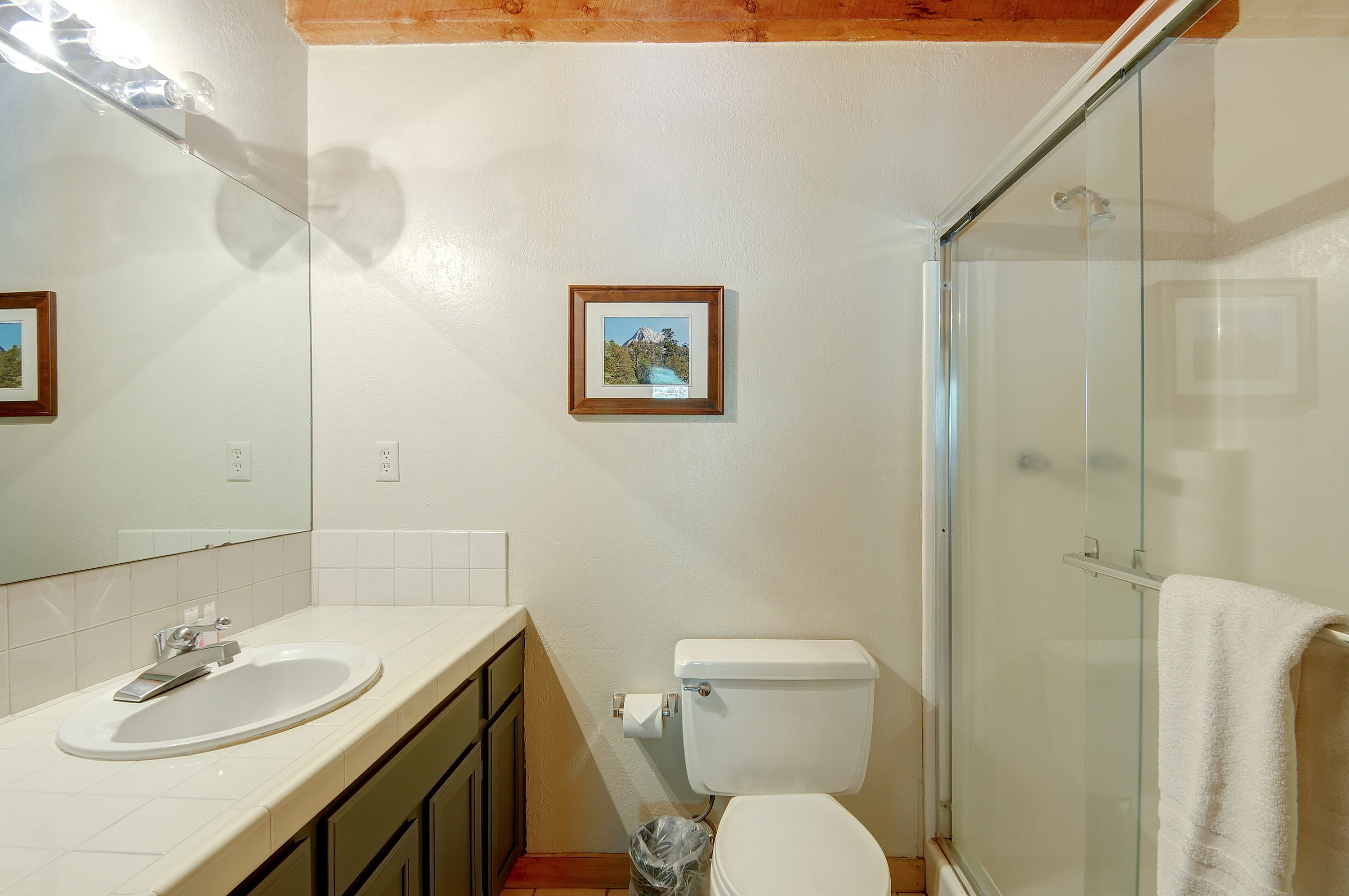 Palm Springs Home 984273