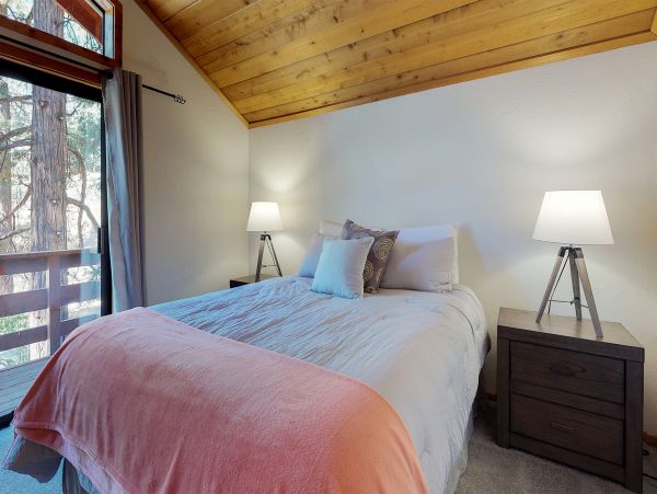 Palm Springs Home 984274