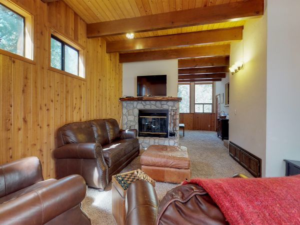 Palm Springs Home 984278