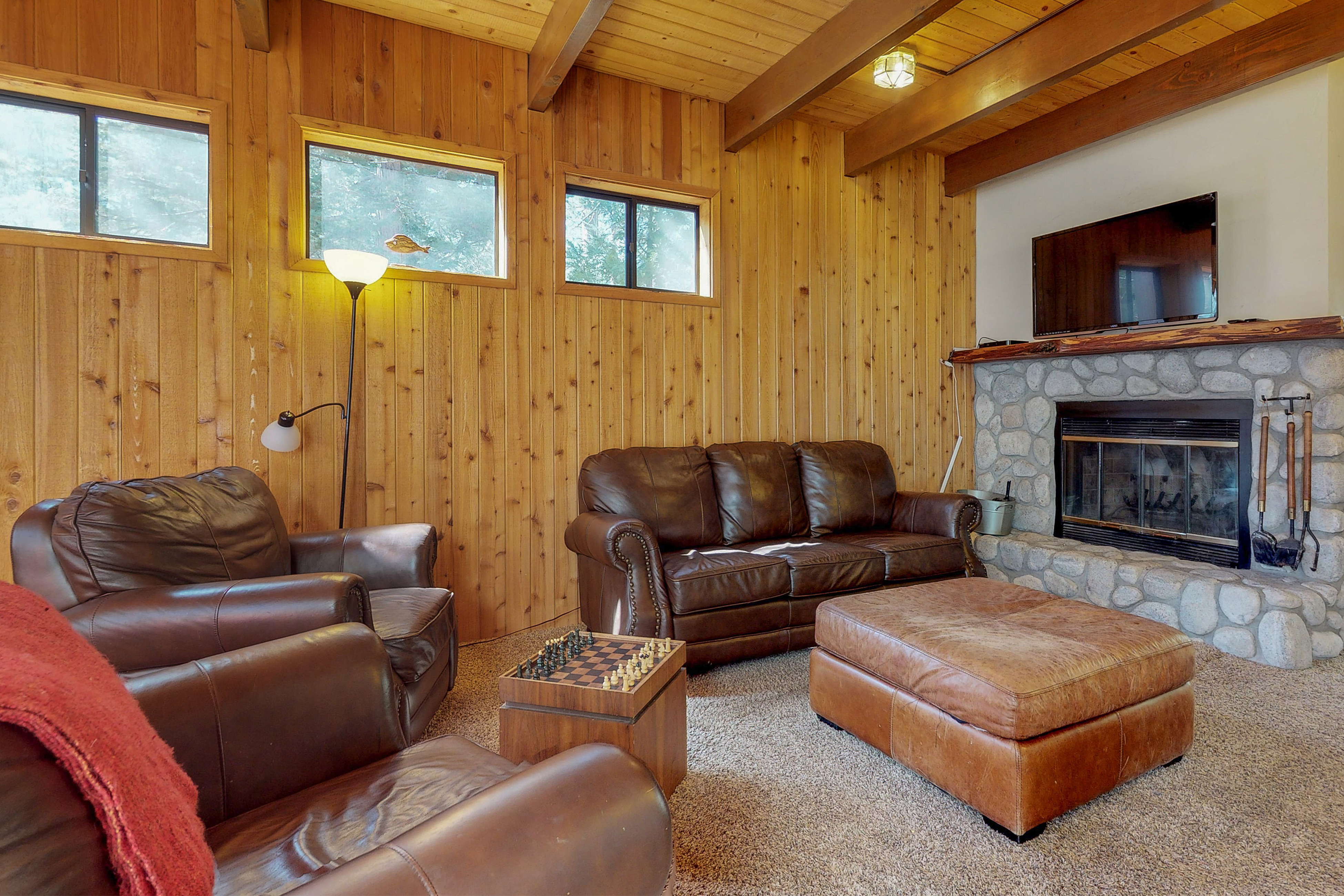 Palm Springs Home 984278