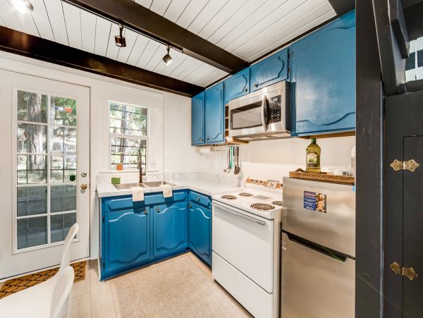 Palm Springs Home 984279