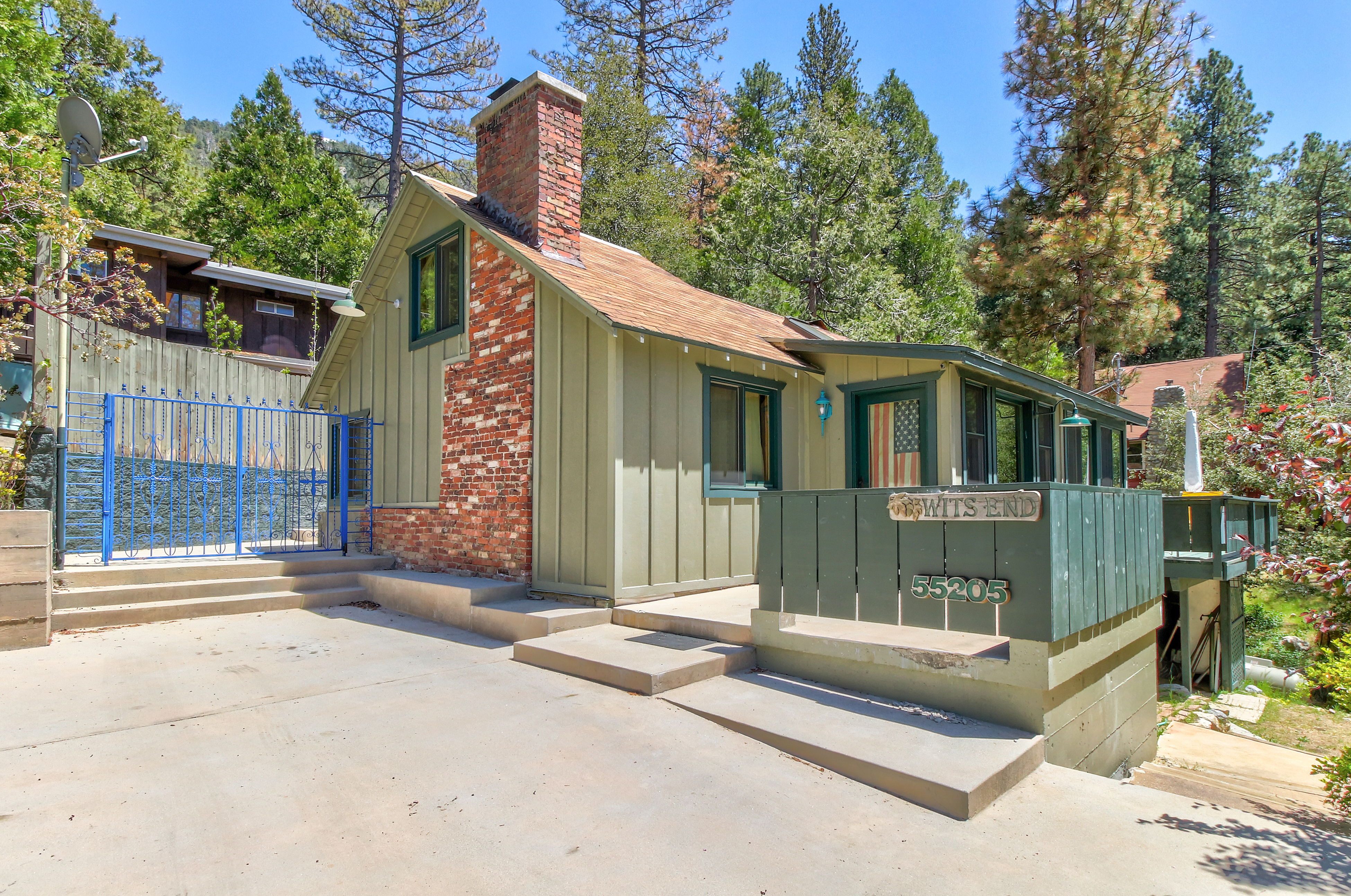 Palm Springs Home 984280