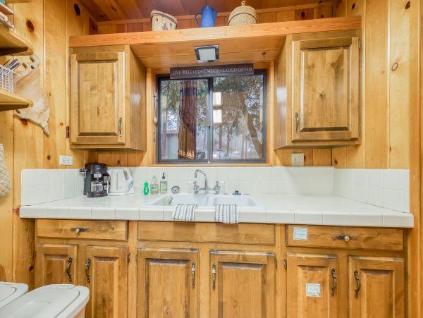 Palm Springs Home 984282