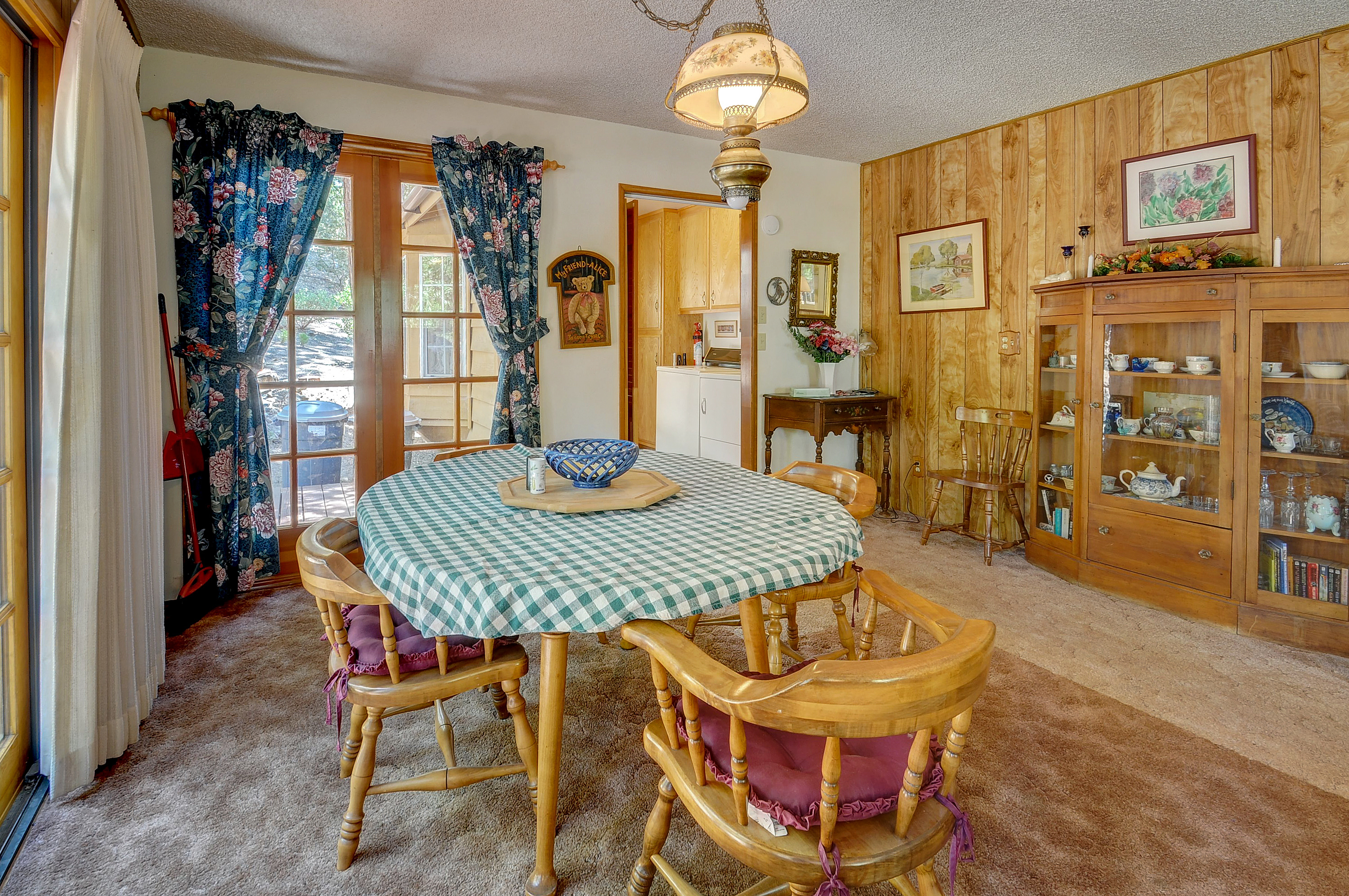Palm Springs Home 984287