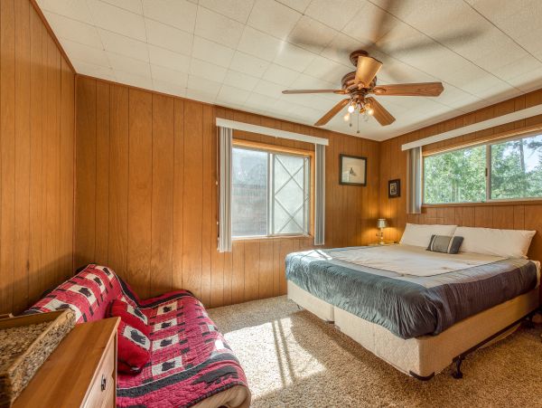 Palm Springs Home 984290