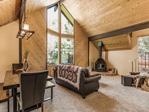 Palm Springs Home 984291