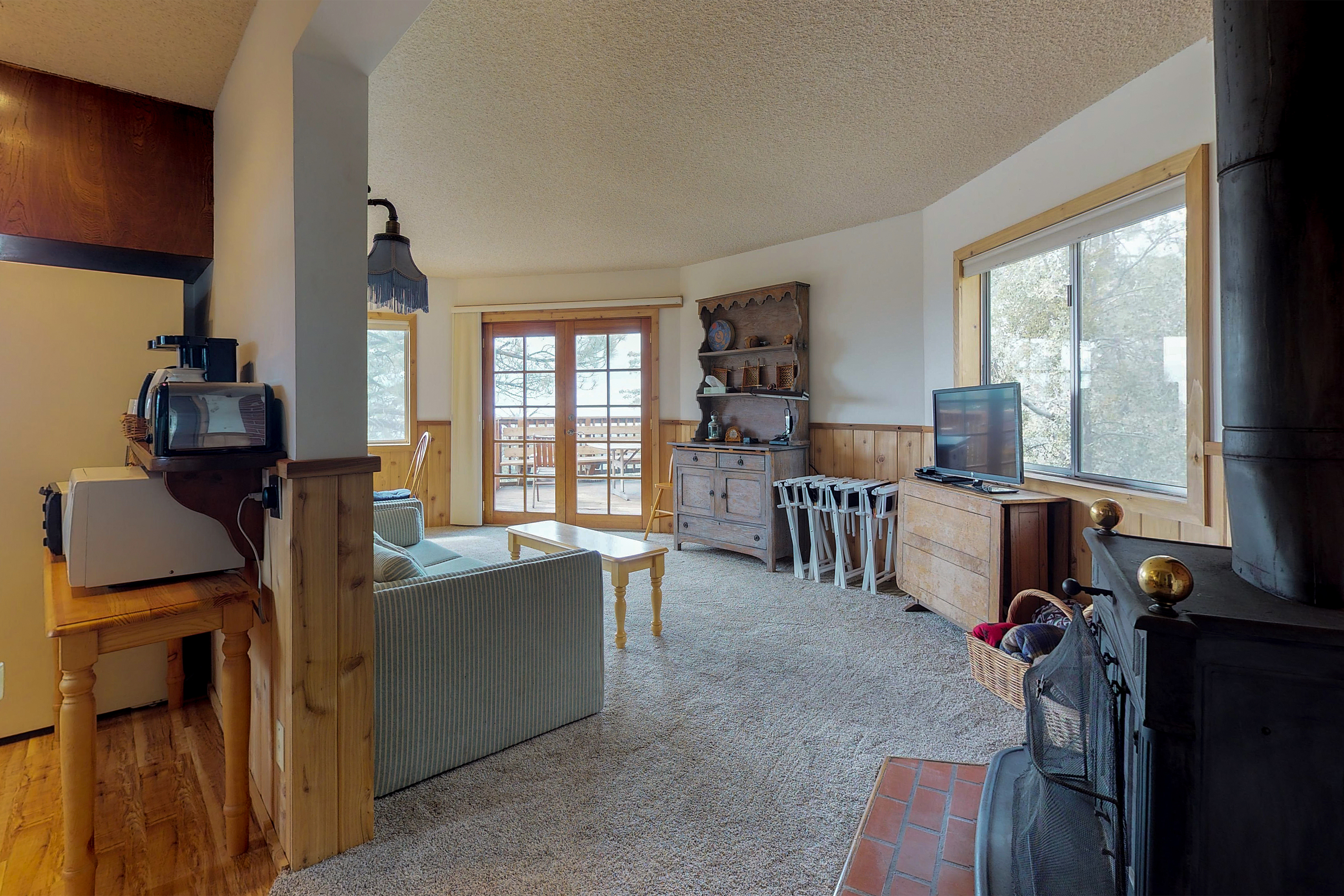Palm Springs Home 984292