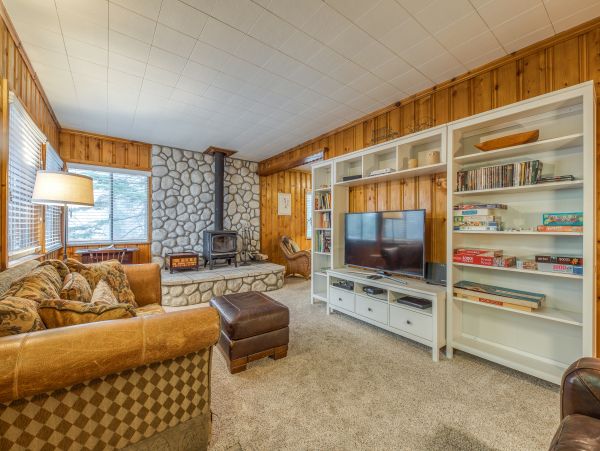 Palm Springs Home 984293