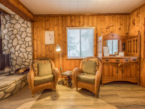 Palm Springs Home 984293