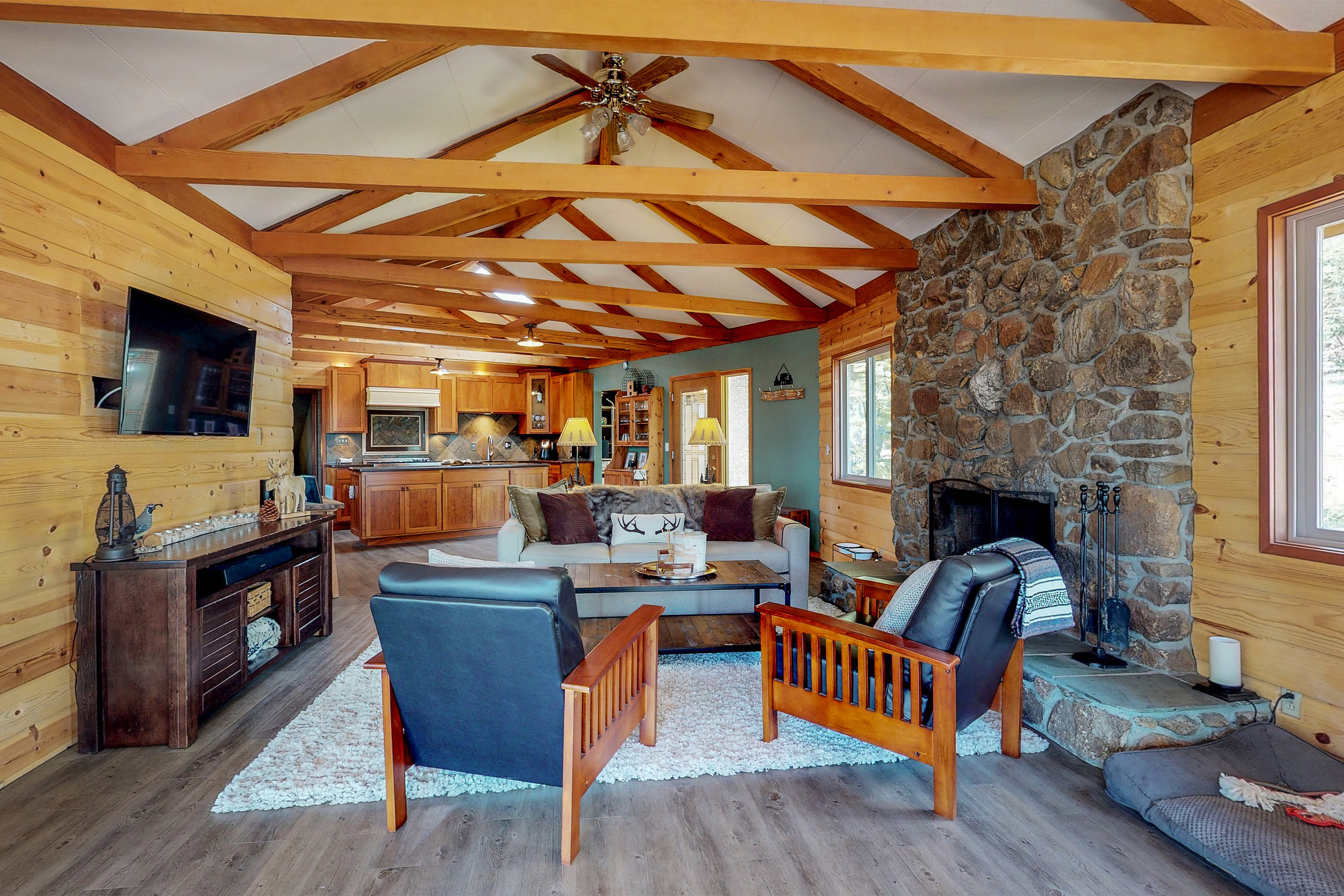 Palm Springs Home 984294