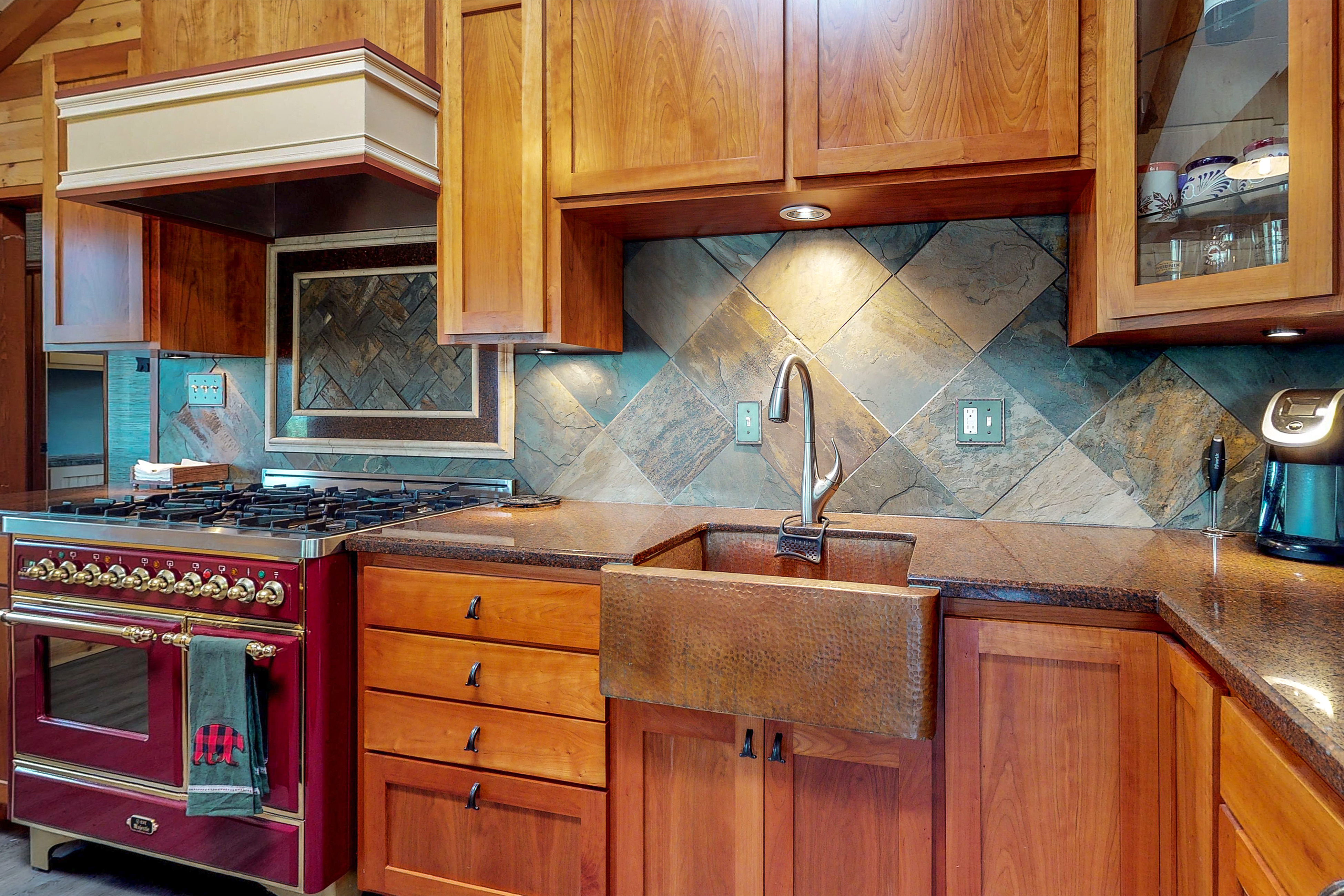 Palm Springs Home 984294