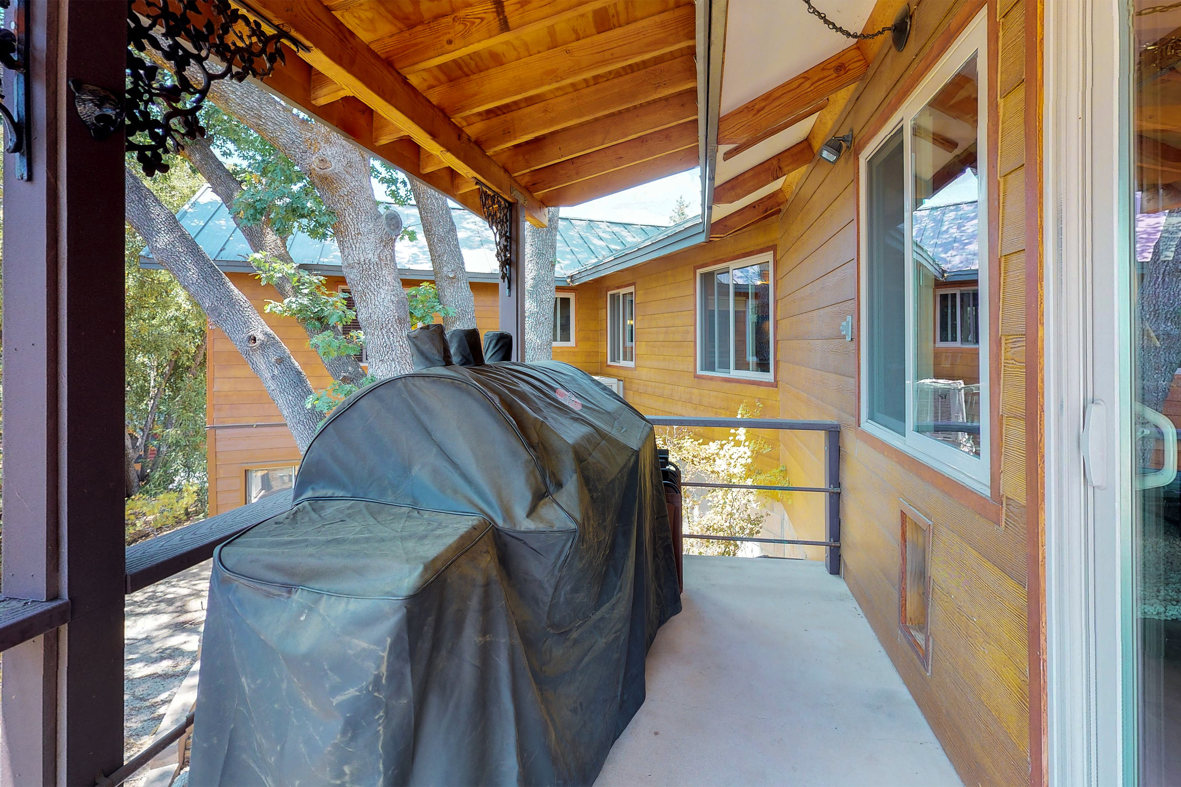 Palm Springs Home 984294
