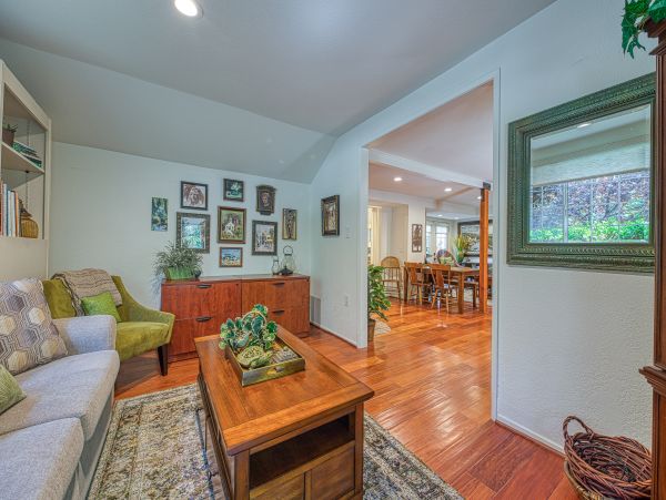 Palm Springs Home 984296