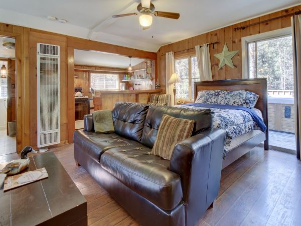Palm Springs Home 984297