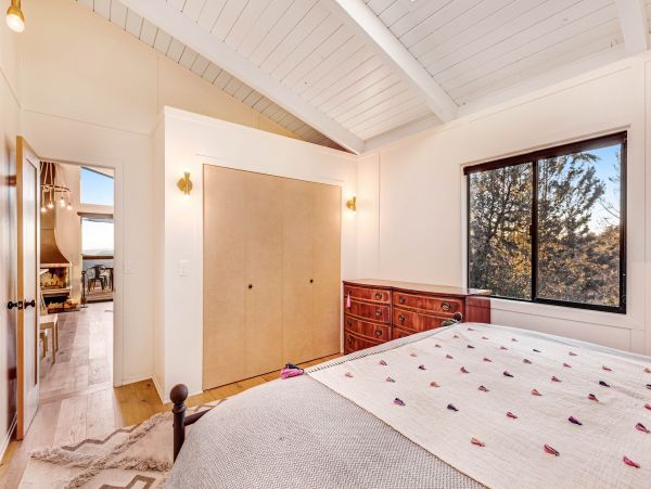 Palm Springs Home 984298