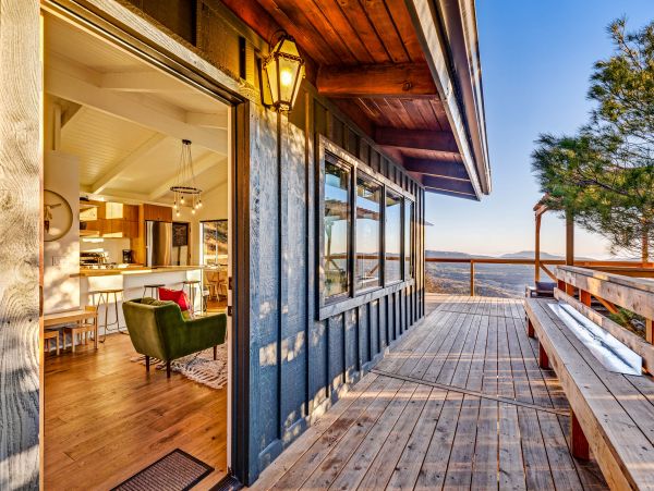 Palm Springs Home 984298