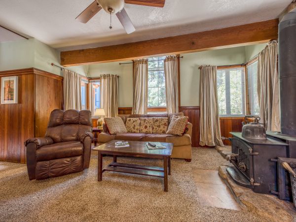 Palm Springs Home 984299
