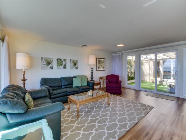 Santa Barbara County Home 984302