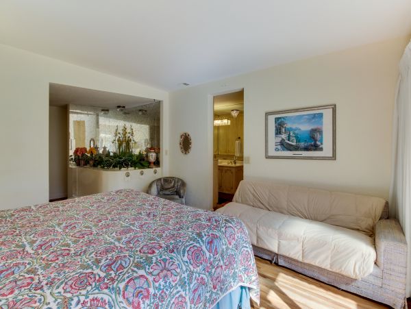 Santa Barbara County Home 984302