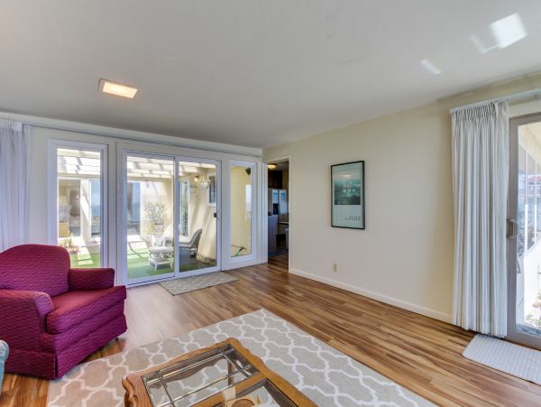 Santa Barbara County Home 984302