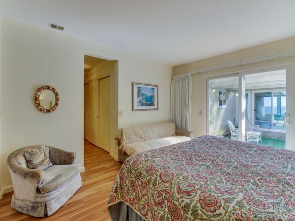 Santa Barbara County Home 984302