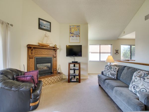 Santa Barbara County Home 984303