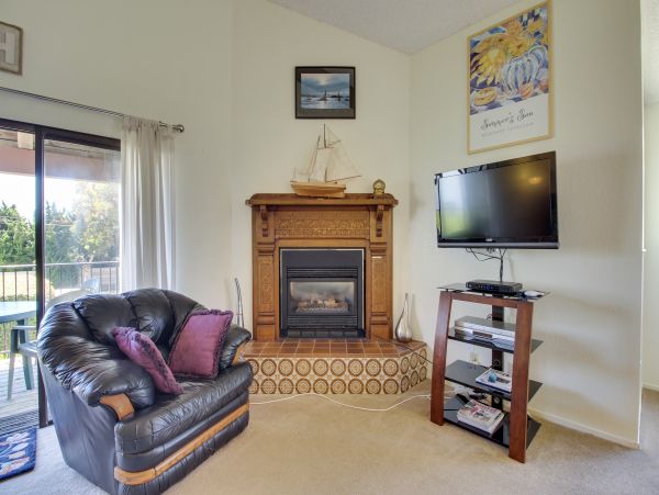 Santa Barbara County Home 984303