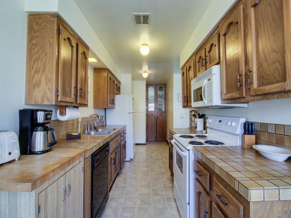 Santa Barbara County Home 984303