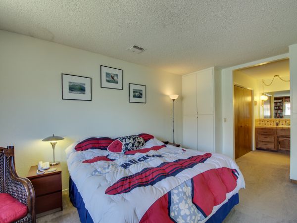 Santa Barbara County Home 984303