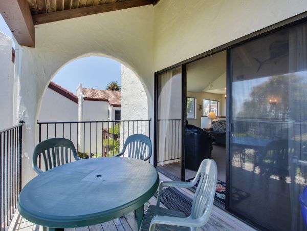 Santa Barbara County Home 984303