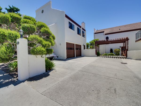 Santa Barbara County Home 984303