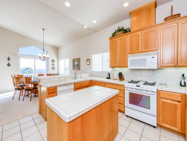 Santa Barbara County Home 984304