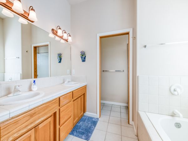 Santa Barbara County Home 984304