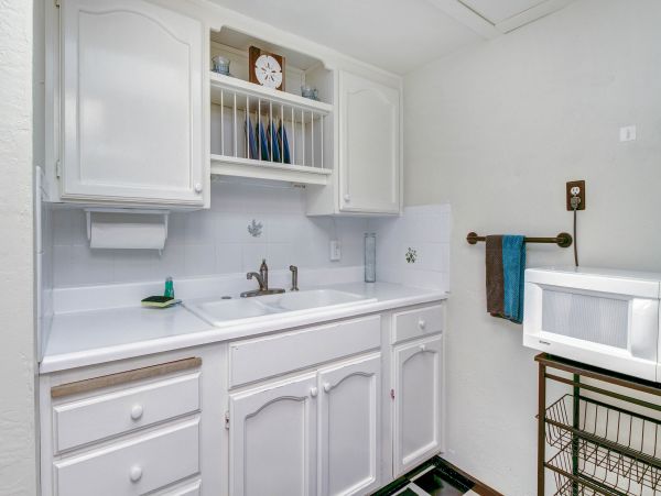 Santa Barbara County Home 984306