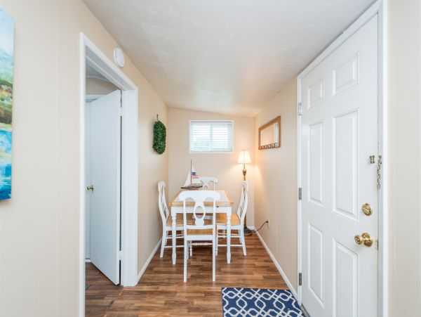 Santa Barbara County Home 984307
