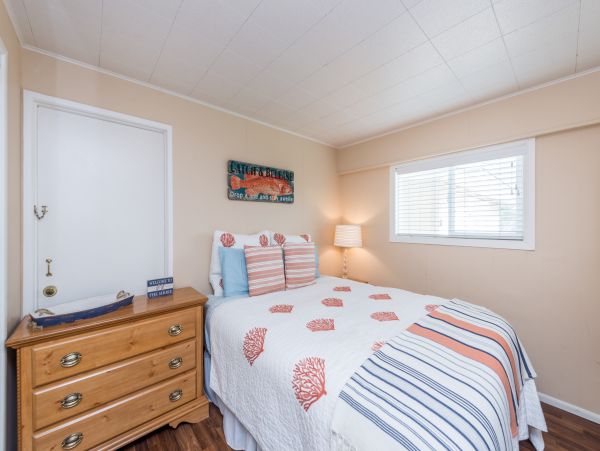 Santa Barbara County Home 984307