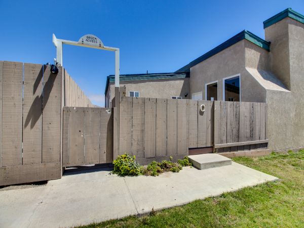 Santa Barbara County Home 984308