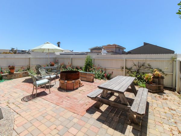 Santa Barbara County Home 984310