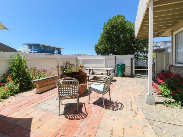 Santa Barbara County Home 984310