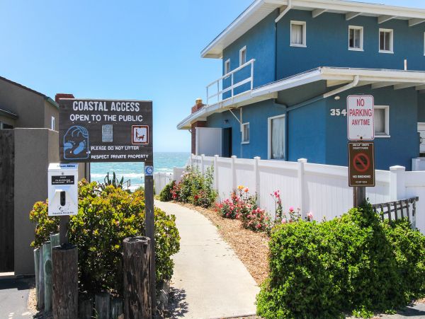 Santa Barbara County Home 984310