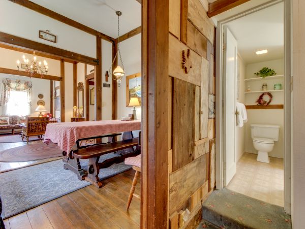 Santa Barbara County Home 984311