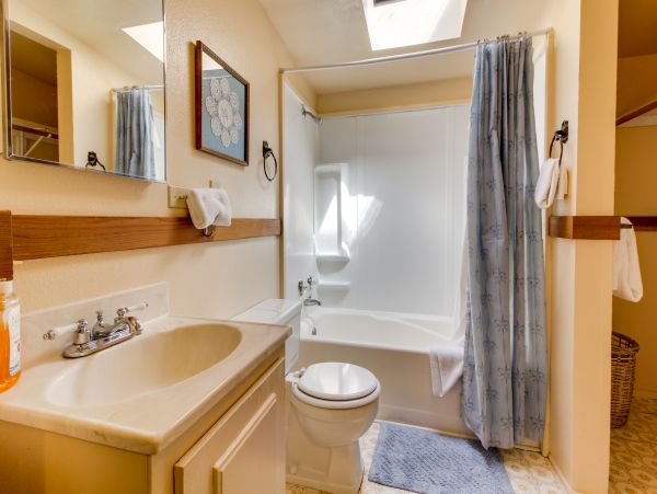 Santa Barbara County Home 984311