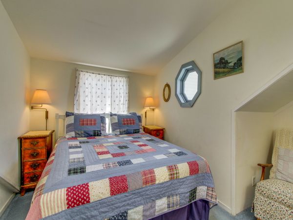 Santa Barbara County Home 984311
