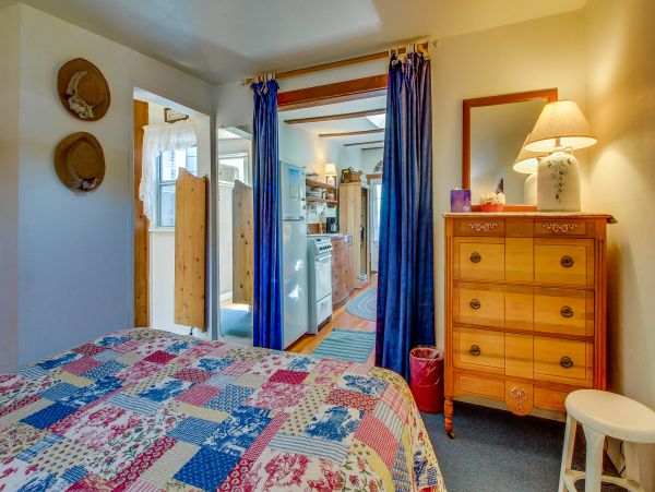 Santa Barbara County Home 984311
