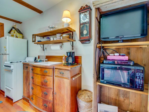 Santa Barbara County Home 984311