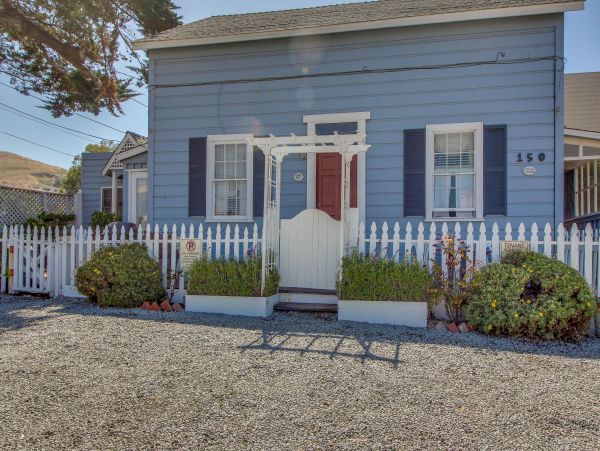 Santa Barbara County Home 984311