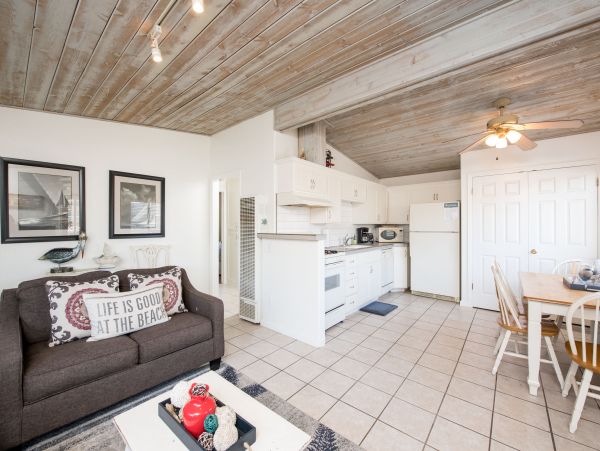 Santa Barbara County Home 984312