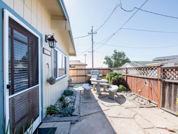 Santa Barbara County Home 984312