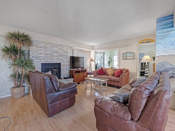 Santa Barbara County Home 984315