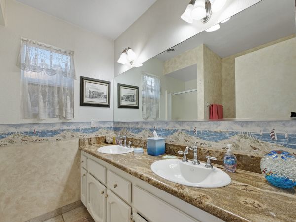 Santa Barbara County Home 984315